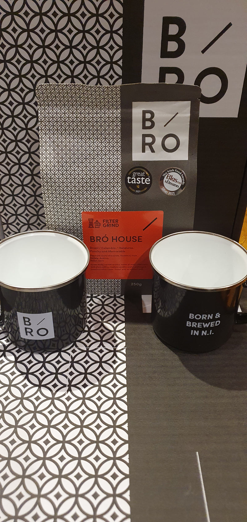 Gift Box – Two Cups One Coffee